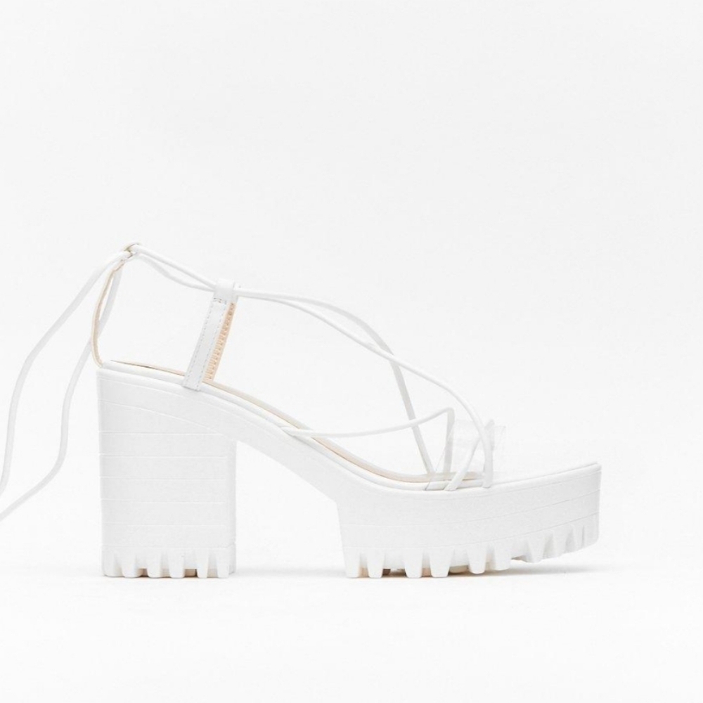 Nasty Gal white strappy platform, 4" chunky heels size 6 NWOT